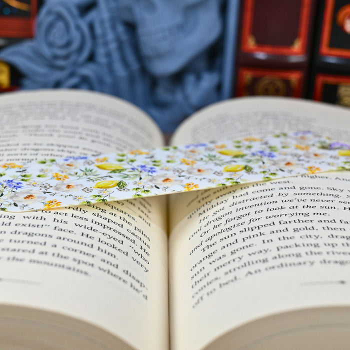 Dainty Lemon Bookmark