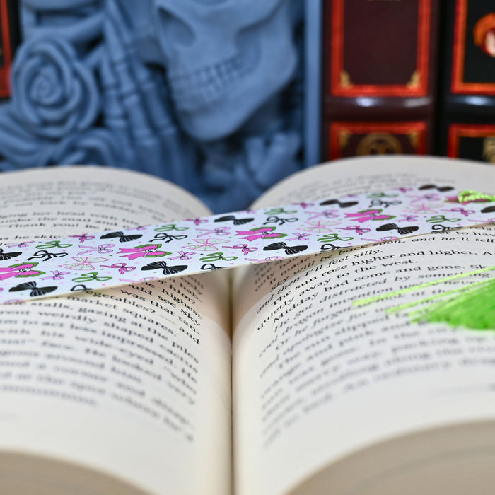 Gothic Bow Skull Bookmark