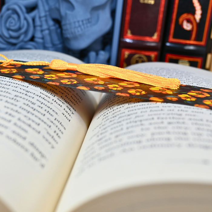 Buttercup Flower Bookmark