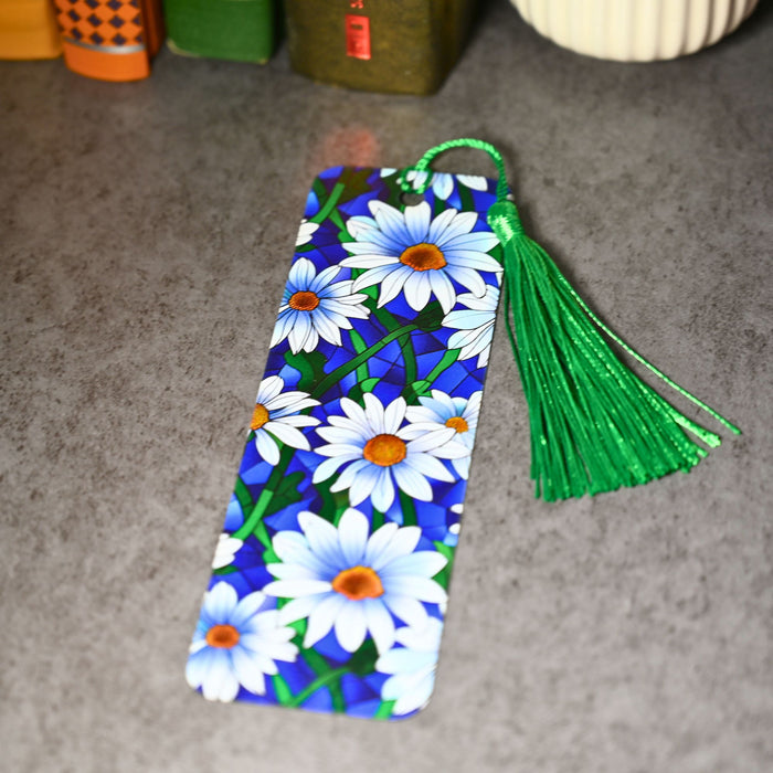 White Daisy Bookmark